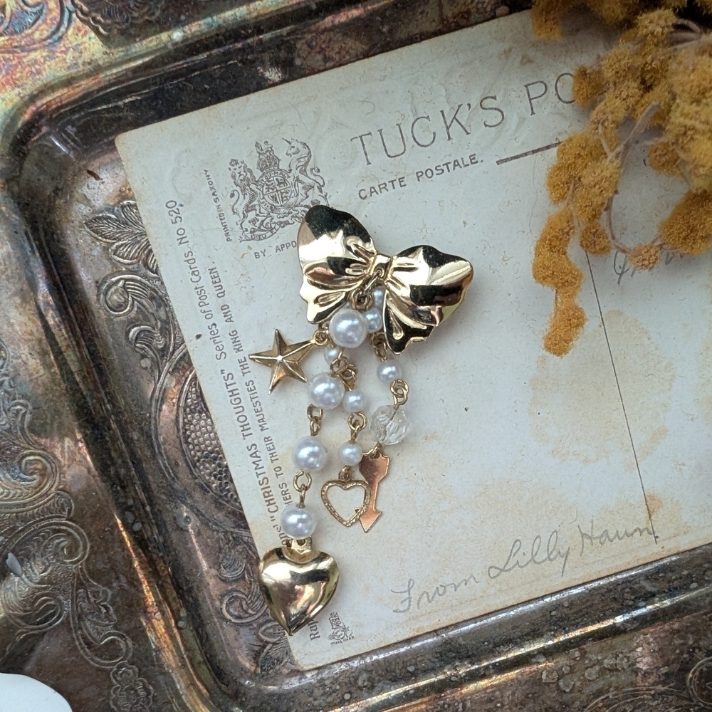 Gold Bow and Pearl Charm Brooch